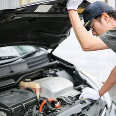 大阪府堺市中区！国産車ディーラーにて整備士のお仕事！