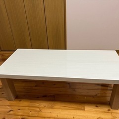 テーブル