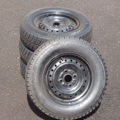 スタッドレスタイヤ