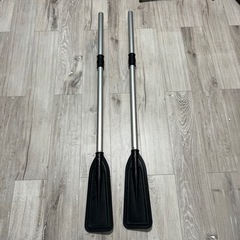 ゴムボートのオール。