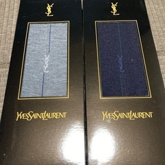 イヴ・サンローランmen's靴下二足セット