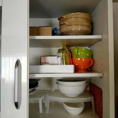 キッチンボード　レンジ台　炊飯器置き　食器棚の画像