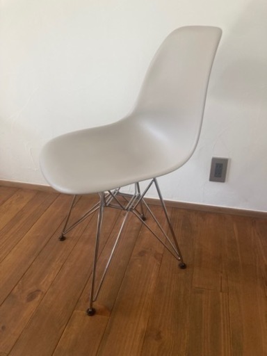 イームズ　シェルサイドチェア