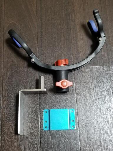クーラーボックス用ロッドホルダー