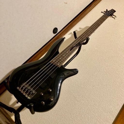 ibanez アイバニーズ 5弦ベース ケース付