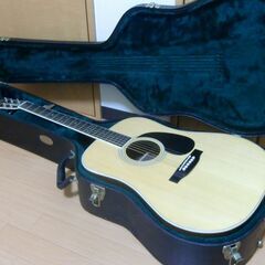 キャッツアイ　（マーチンのハードケース付き）