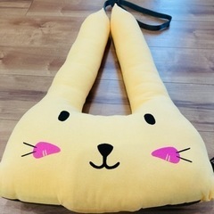 値下げ‼️【美品★】キッズ用抱き枕　車シートベルト　子ども　安眠枕
