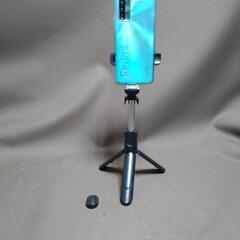 スマホ　ながーく伸びる三脚　自撮り棒　リモコン付きの画像