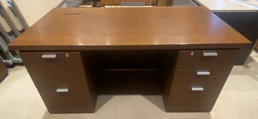 【終了】木目調デスク・ロッカーセット