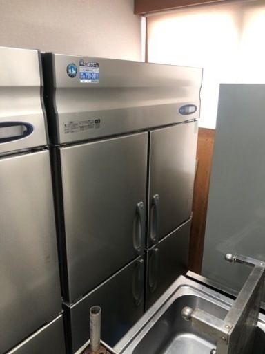 商談中　ホシザキ 縦型冷凍庫 2019年製