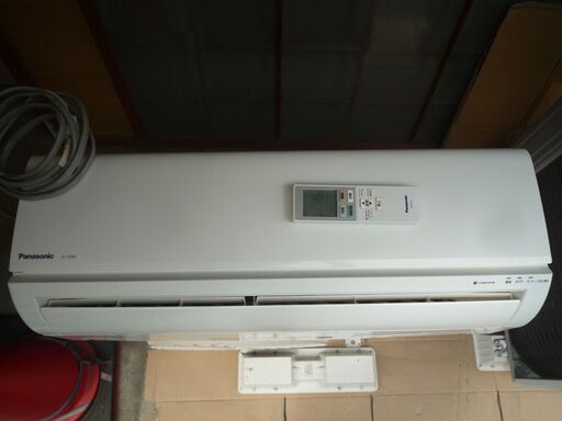 【決まりました】Panasonic エアコン CS-J256C-W 2016年製(大阪市阿倍野区)