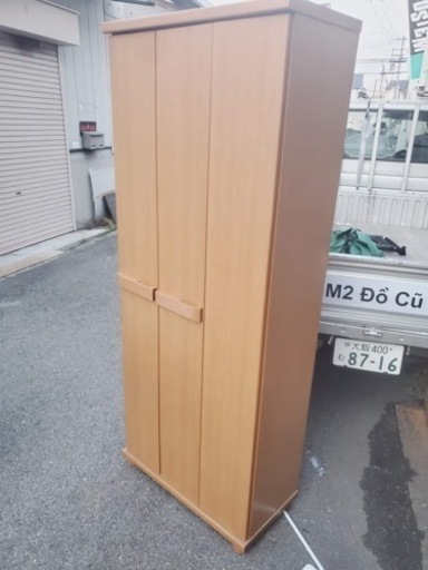 大きな下駄箱