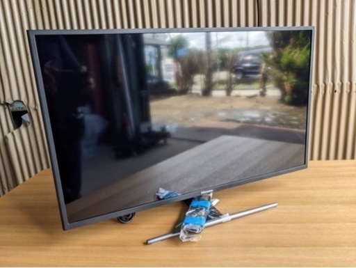 液晶テレビ　Hisense  32型 2020年製【303】
