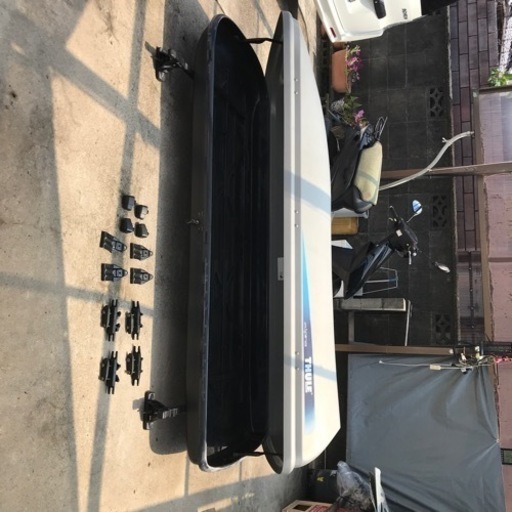 ルーフボックス　THULE  アルパイン900