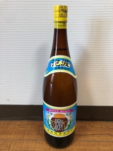 泡盛 泡波 30度 1800m(1升) ￥15,000