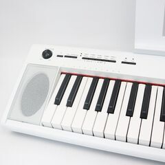 【かながわpay対応】471) 【美品】 YAMAHA ヤマハ 21年製 電子ピアノ Piaggero ピアジェーロ NP-12WH 61鍵 ホワイト 取説・電源コード付きの画像