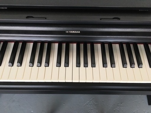九州エリア配送可能！e17 YAMAHA YDP-164B 2019年製　電子ピアノ　ヤマハ　アリウス