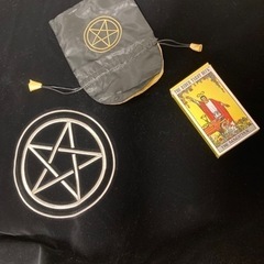 タロット占いする方！タロットカード美品！