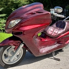 ヤマハ　マジェスティ250　ビックスクーター　車　バイク
