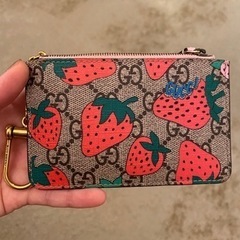 GUCCIコインケース