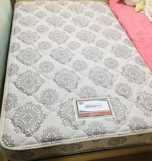 【お譲り済】シモンズベットセミダブルマットレス【直接取引】