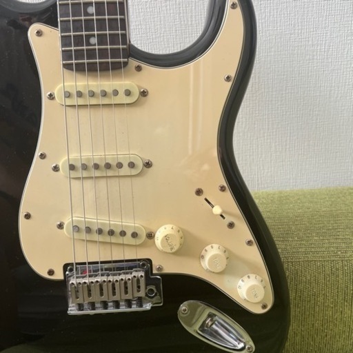 Fender Squier ストラト Stratocaster ラージヘッド Standard
