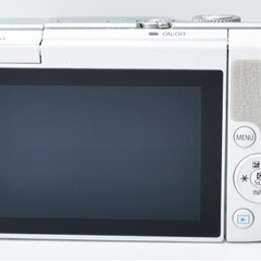 超小型●初心者向け●Wi-Fi転送●近距離から望遠まで●キャノン EOS M10 1ヶ月動作補償あり！ 安心のゆうパック代引き発送！ 送料、代引き手数料無料！の画像
