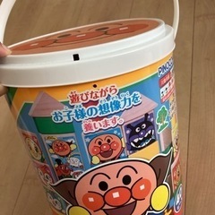 アンパンマン 積み木　おもちゃ　バケツ　バイキンマン つみきの画像