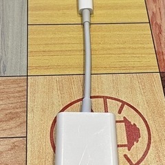 SDカードリーダー(箱・説明書付き)の画像