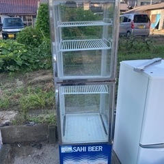 無料！早い者勝ち　一宮　ビール冷蔵ショーケース差し上げます