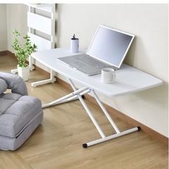 ドリス テーブル