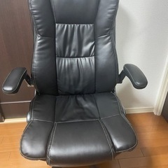 ゲーミングチェア 在宅ワークチェア 商品名: 社長椅子