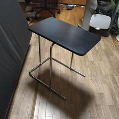 IKEA ASKEBY ソファー+テーブルの画像