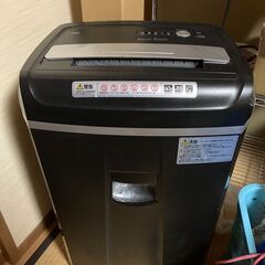 業務用シュレッダー 静音 ホッチキス対応 長時間＆大容量 CD/...
