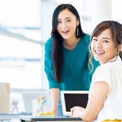 *☆おしゃれ自由の楽しい職場☆*週4日～OK！未経験歓迎◎昇給あ...