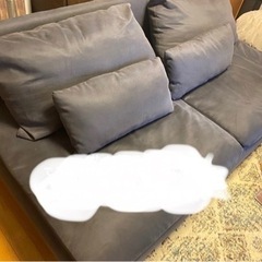 IKEA ソーデルハムン 3人掛け クッション付き 45000円から40000円値下げ
