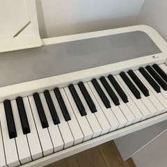 Korg 電子ピアノ　白　ホワイト　B1 WHの画像