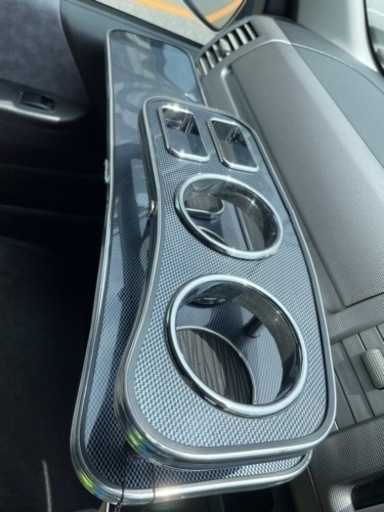 200ハイエース　テーブル