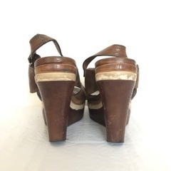 【靴何点でも1点の値段】ウェッジソールサンダル/OroNeroの画像