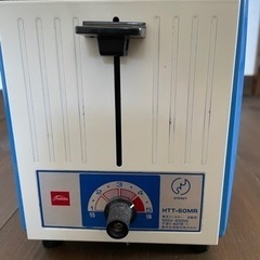 昭和レトロなポップアップトースターの画像