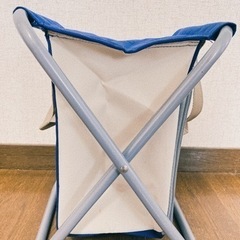お話中//保冷ボックス付☆新品未使用☆折りたたみチェアーの画像