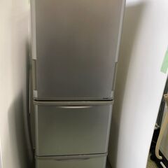 【愛知県 送料込】SHARP 冷凍冷蔵庫　SJ-W351C-S Amazon | 【整備済み品】 シャープ 冷蔵庫 350L 3ドア どっちも