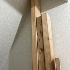 2x4 3本　1x4 1本の画像