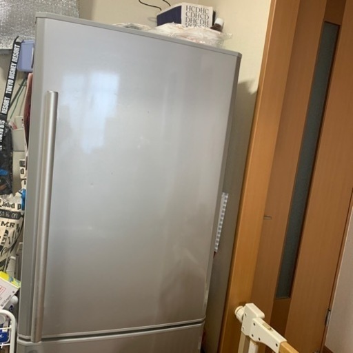 三菱　冷蔵庫　256L  冷凍庫が大容量です。今日か明日に。
