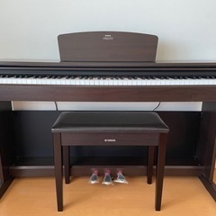 YAMAHA  ARIUS   ヤマハ　アリウス　電子ピアノ