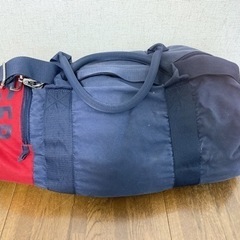 TOMMY HILFIGER☆ボストンバックの画像