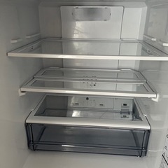 お取引日時は事前に🌟【預けているので大至急】最終価格【大至急・美品】アクア　2018年製　AQR-27G2(W) 冷蔵庫　ホワイトの画像