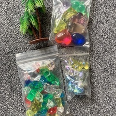 ☆ビー玉☆宝石☆貝殻飾り自宅保管品の画像