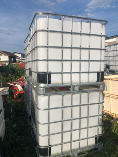 タンクパレット　引き取り続ける　配送は相談お願いします