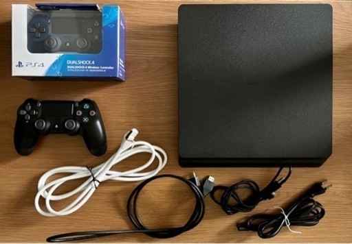 【終了】PlayStation®4 ジェット・ブラック 500GB